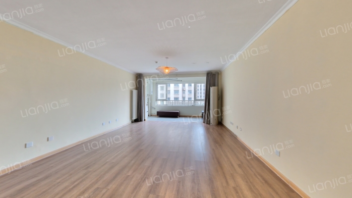 西江华府四区二手房实景图