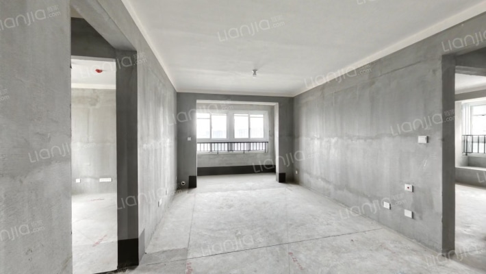 十里景园东区二手房实景图