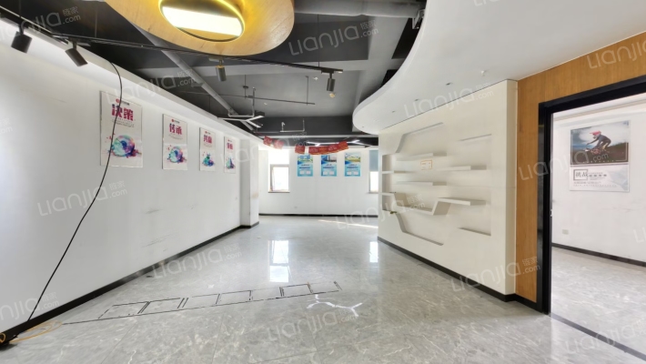 泉景恒展商务大厦二手房实景图