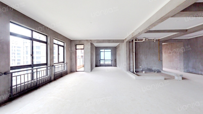 中江浅水湾二手房实景图