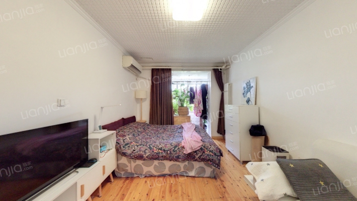 后桃园胡同9号院二手房实景图