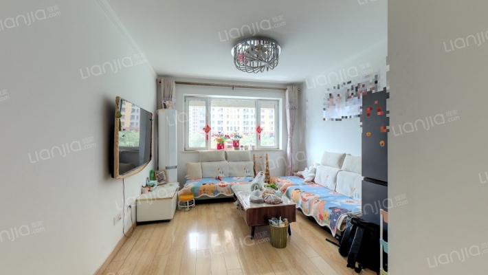 万科蓝山4期二手房实景图