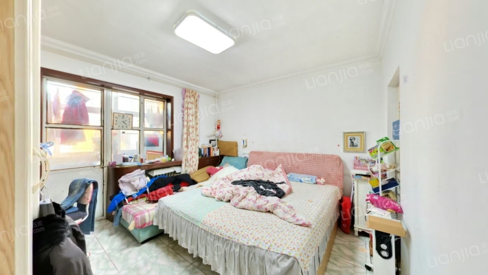 清逸园甲区二手房实景图