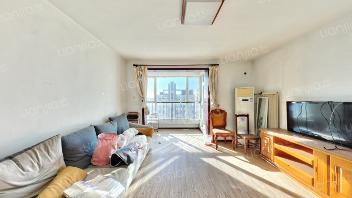 靓锦名居二手房实景图