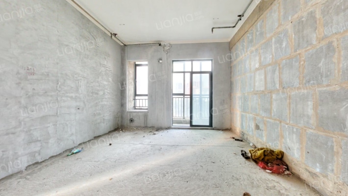 人民武汉国际汽车城二手房实景图