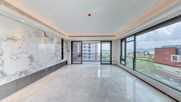 建发华发江月望云二手房实景图