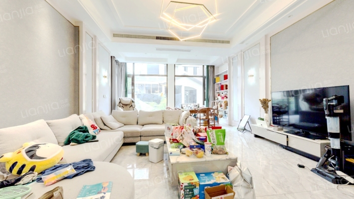 银诚归墅二手房实景图