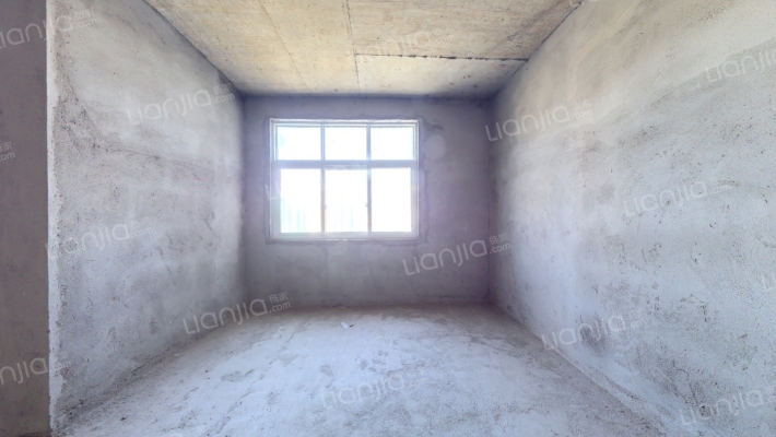 富華名门小区二手房实景图