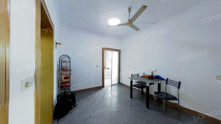 孝肃路227号二手房实景图