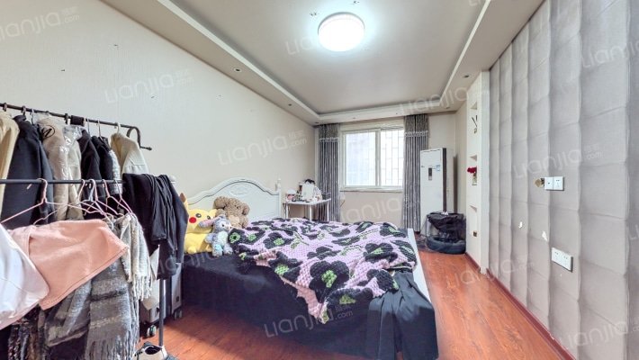 西彩小区6号院二手房实景图