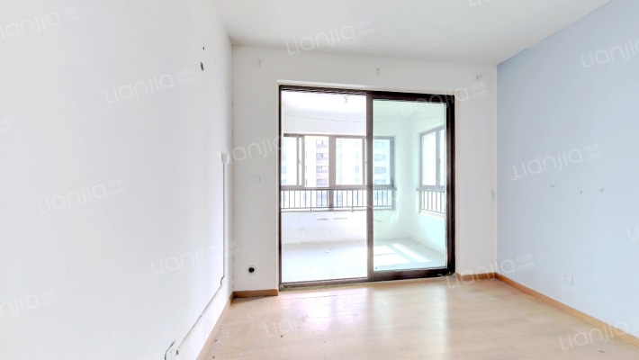 学院里二手房实景图