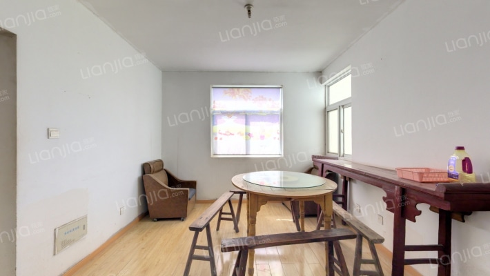 灵顺小区二手房实景图