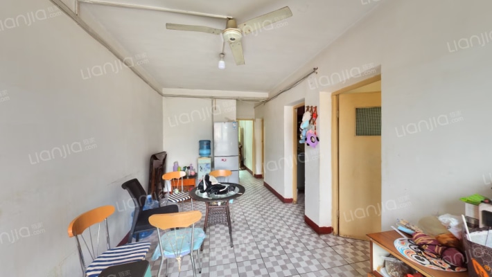 东大院13号二手房实景图