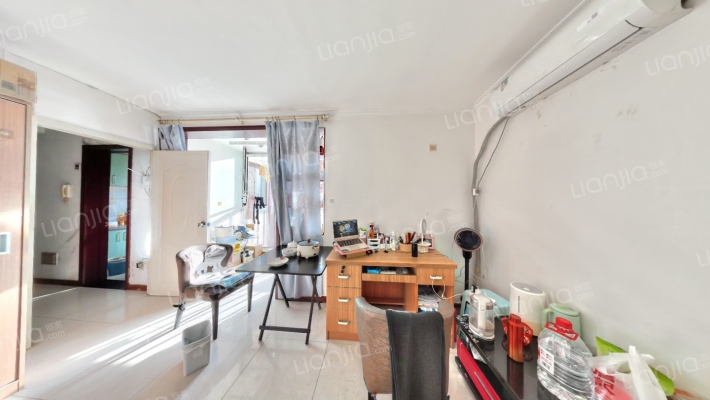 彩虹街区二手房实景图