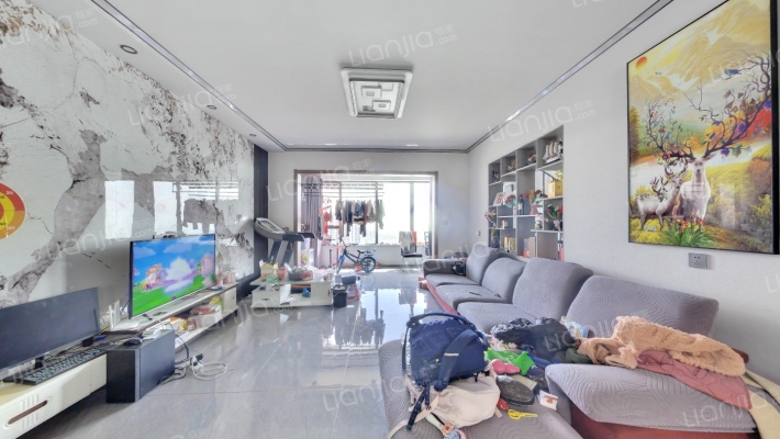 保利领秀山一区二手房实景图