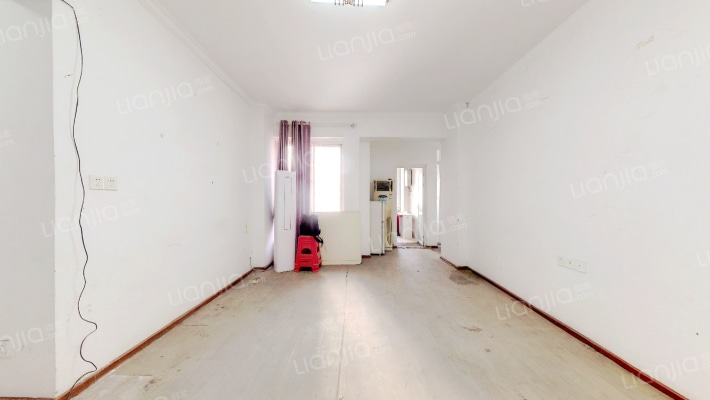 岭秀华庭二手房实景图