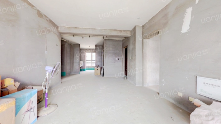 御龙国际二手房实景图