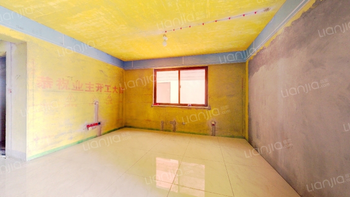 铜沛警苑二手房实景图