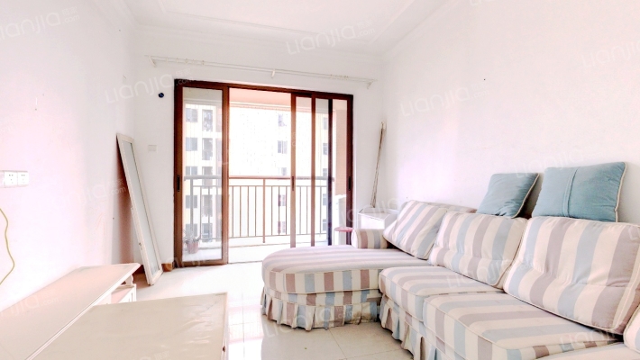 礼顿金御海湾二手房实景图