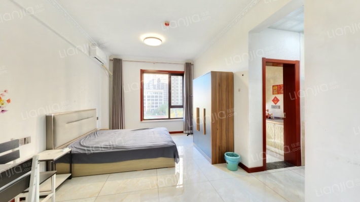 融创长风壹号二手房实景图