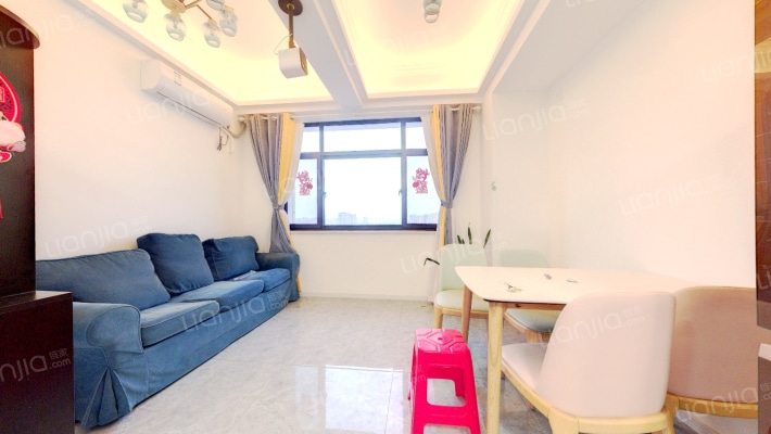 都会商业中心二手房实景图