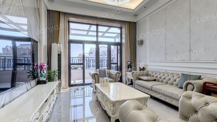 鼎峰源著二手房实景图