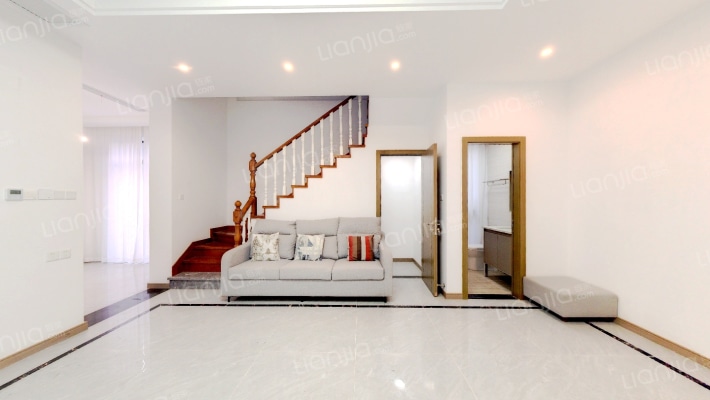 紫一川二手房实景图