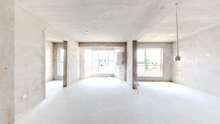 春和花园二手房实景图