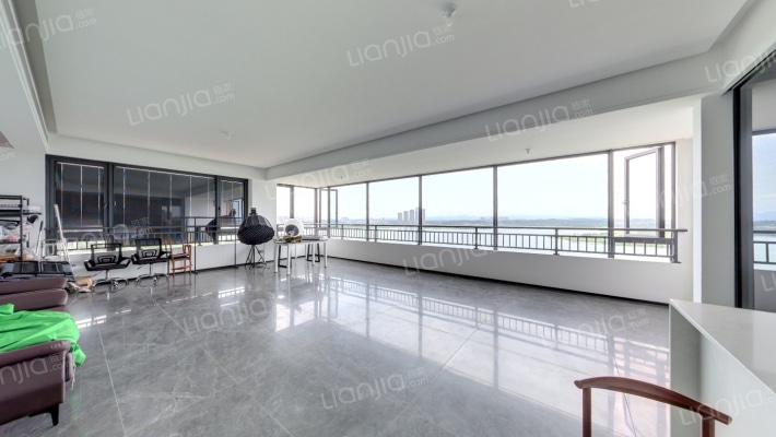 万科松湖天地二手房实景图