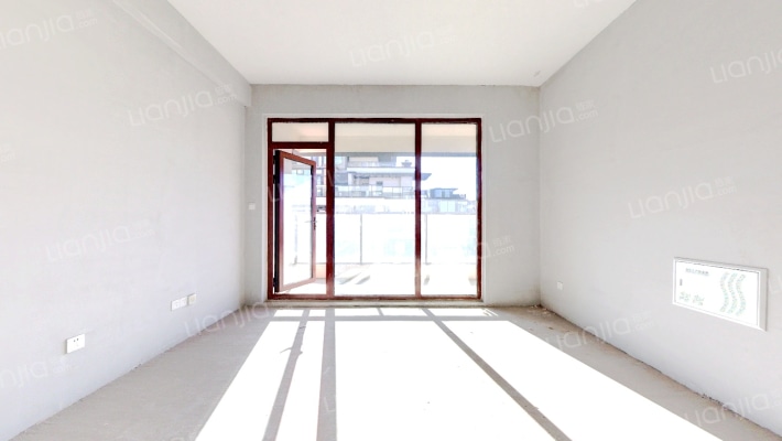 越秀铂悦府二手房实景图