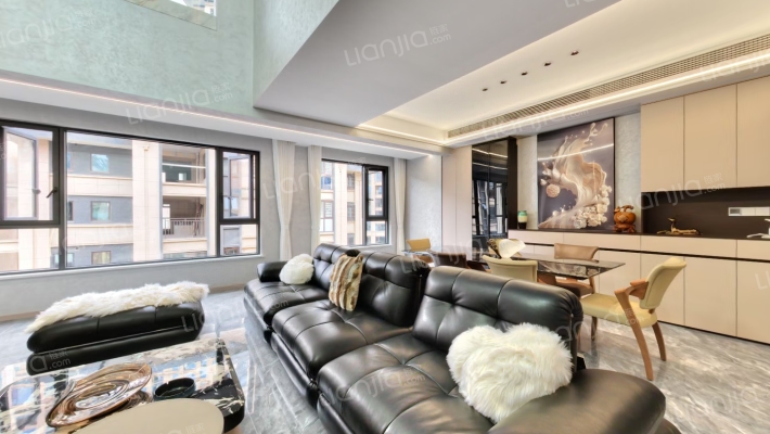 保利·仁里一期二手房实景图