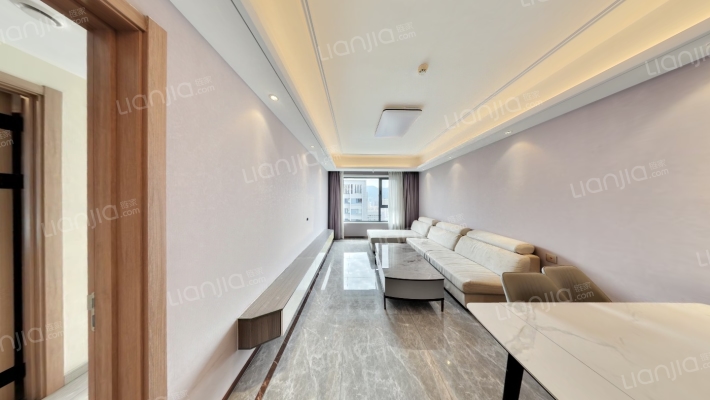 万科璞悦臻园二手房实景图