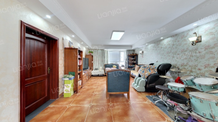 瑞银花园二手房实景图