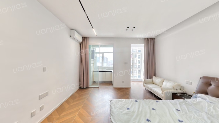 恒志云仰二手房实景图