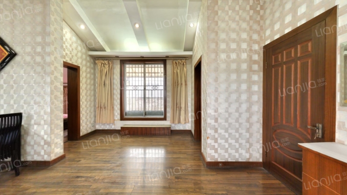 盛世华庭二手房实景图