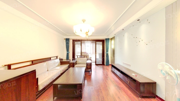 保利花园东苑二手房实景图