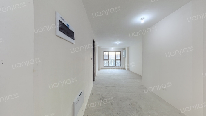 泽信云樾天著二手房实景图