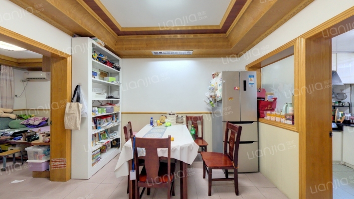 卧龙山庄东区二手房实景图