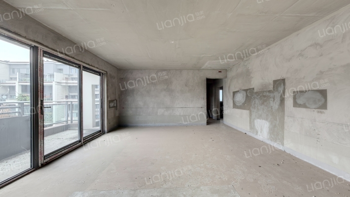 龙兴国际生态新城天凌二手房实景图