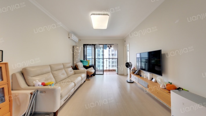 领航城领翔华府二手房实景图