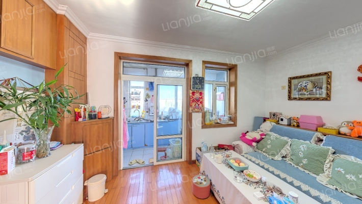 金北花园小区二手房实景图