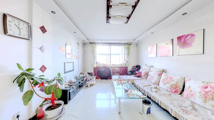 城管局家属楼二手房实景图