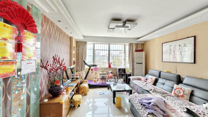 山河花园二手房实景图