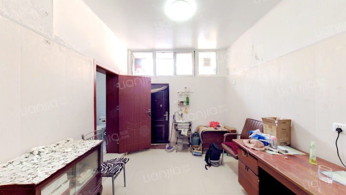 尊德里二手房实景图