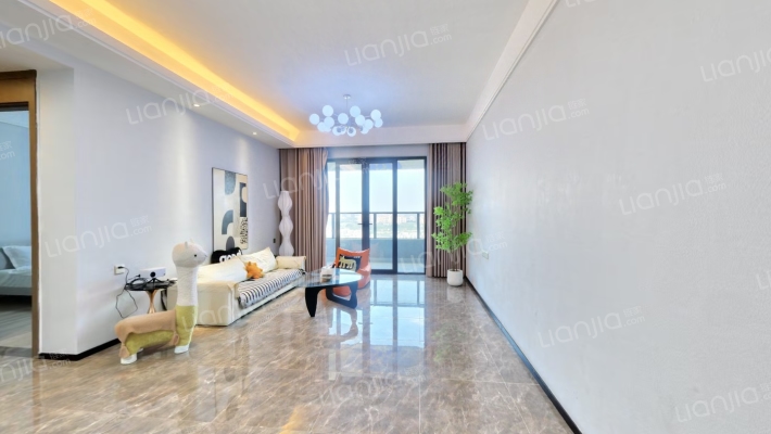 融创观澜湖公园壹号四期二手房实景图