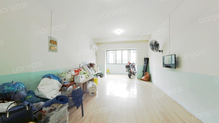 华盛六园二手房实景图