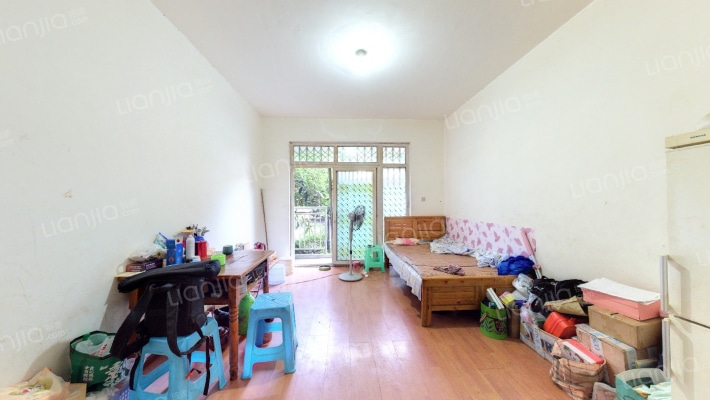 成博小区二手房实景图