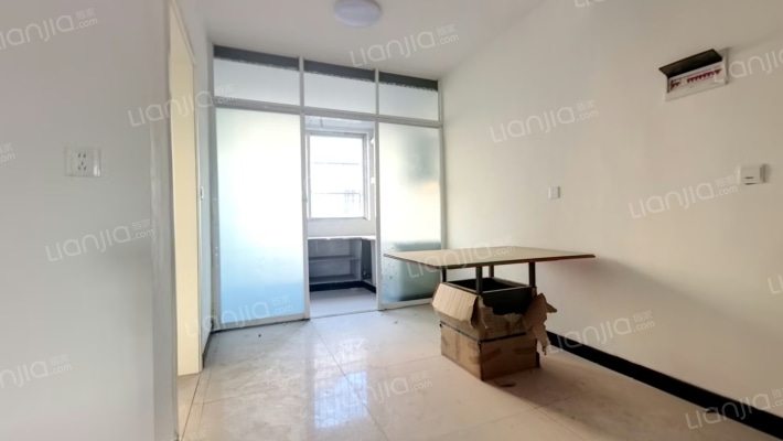 水利和谐小区二手房实景图