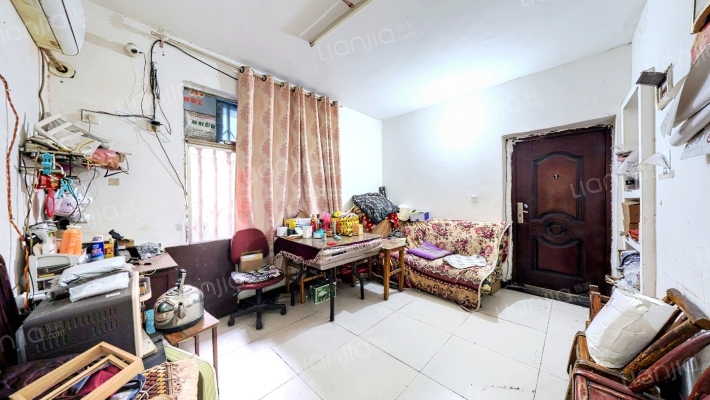 实英小区二手房实景图