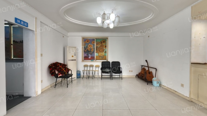 光彩大厦二手房实景图